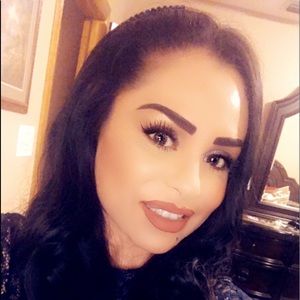 Meet your Posher, Maricela